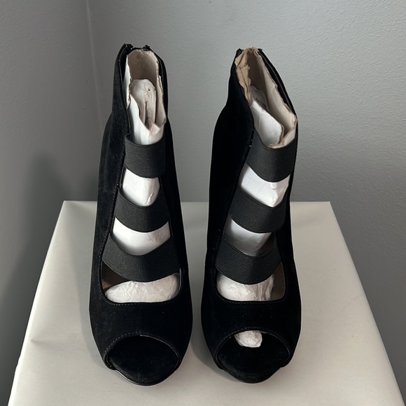 New DOLLHOUSE SPYGLASS Black Open Toe Heels - Picture 4 of 6